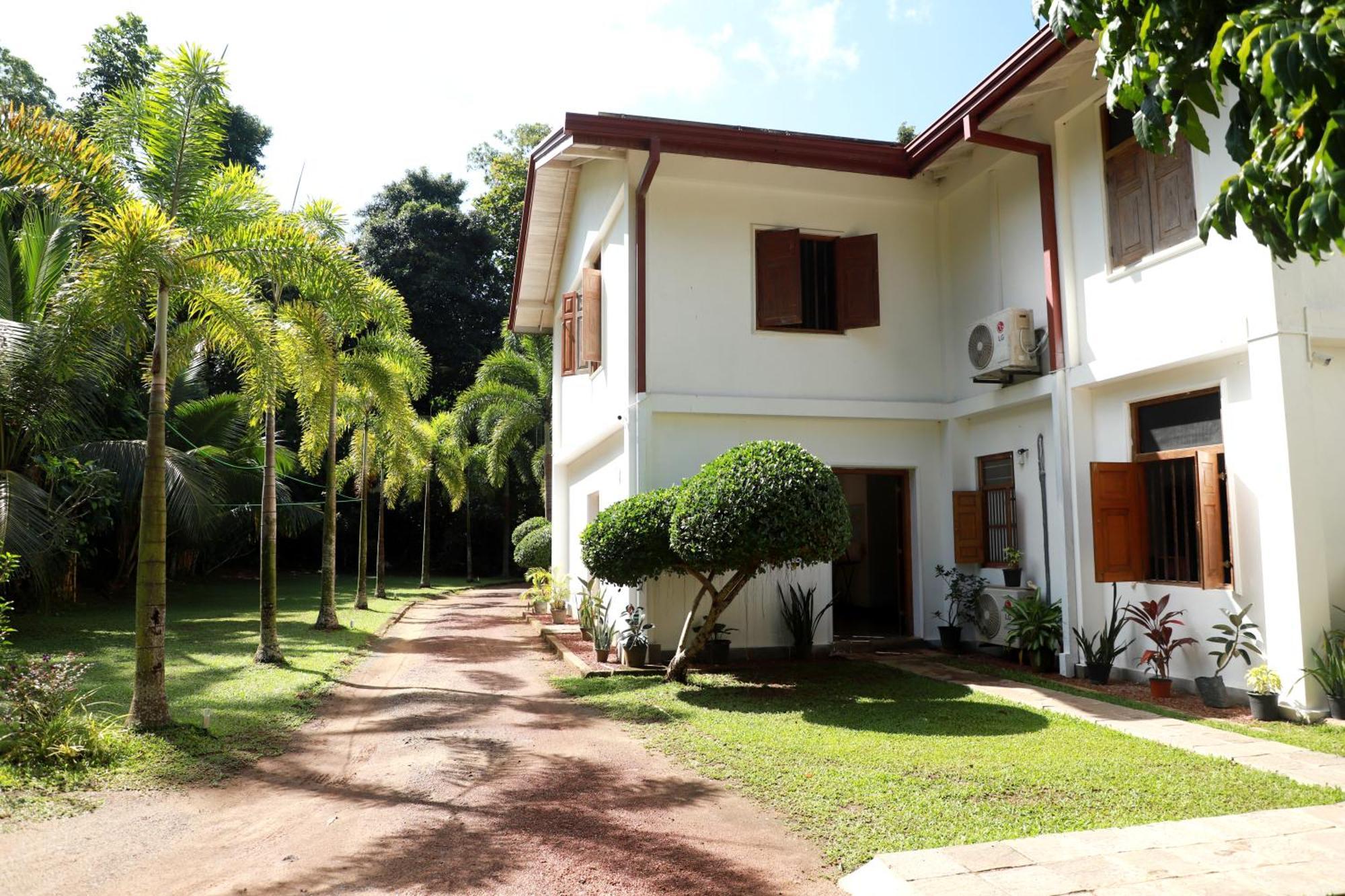 Green Edge Villa Hikkaduwa Exterior photo